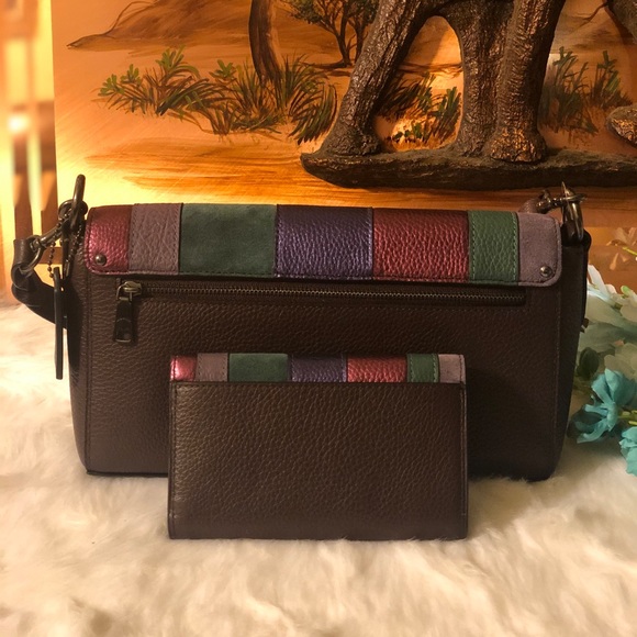 COACH Jade Shoulder Bag with Matching Wallet-Set - Picture 3 of 8